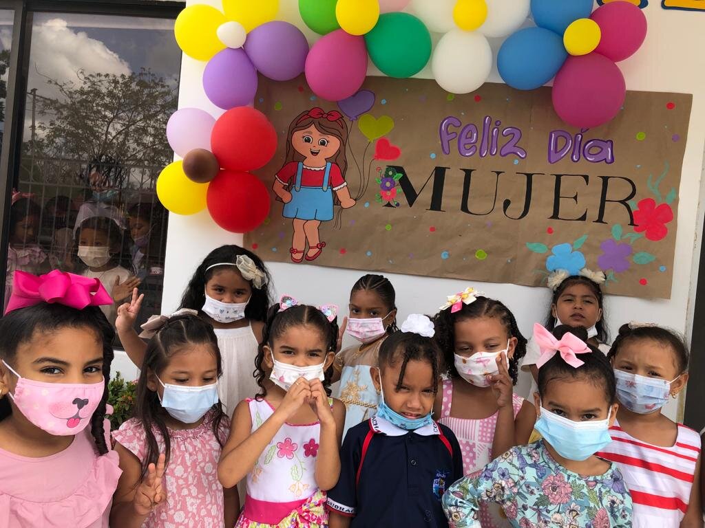 Dia De La Mujer Colegio De Sagrado Corazon De Jesus (8)