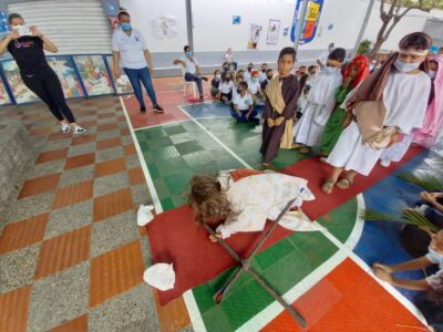 Representacion Muerte Y Resureccion (3)