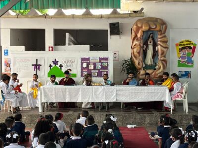 Representacion Ultima Cena (14)