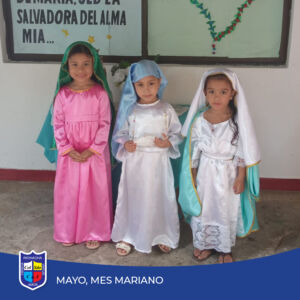 MesmayoMesa De Trabajo 15